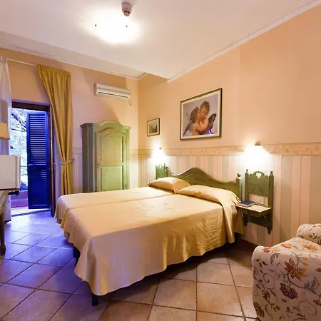 Stelle D'europa Ξενοδοχείο 3*